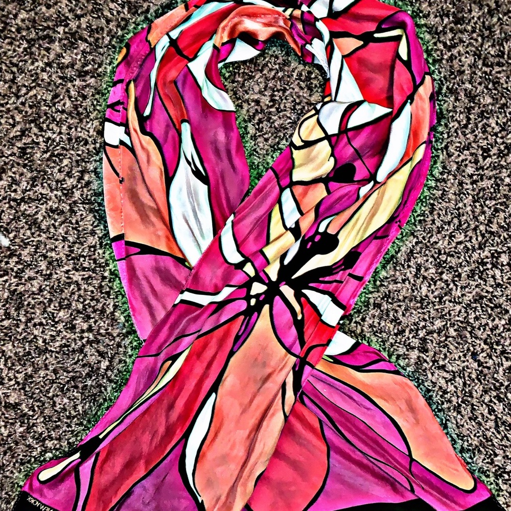 GORGEOUS SILK JONES NEW YORK SCARF 💖💜💙💛